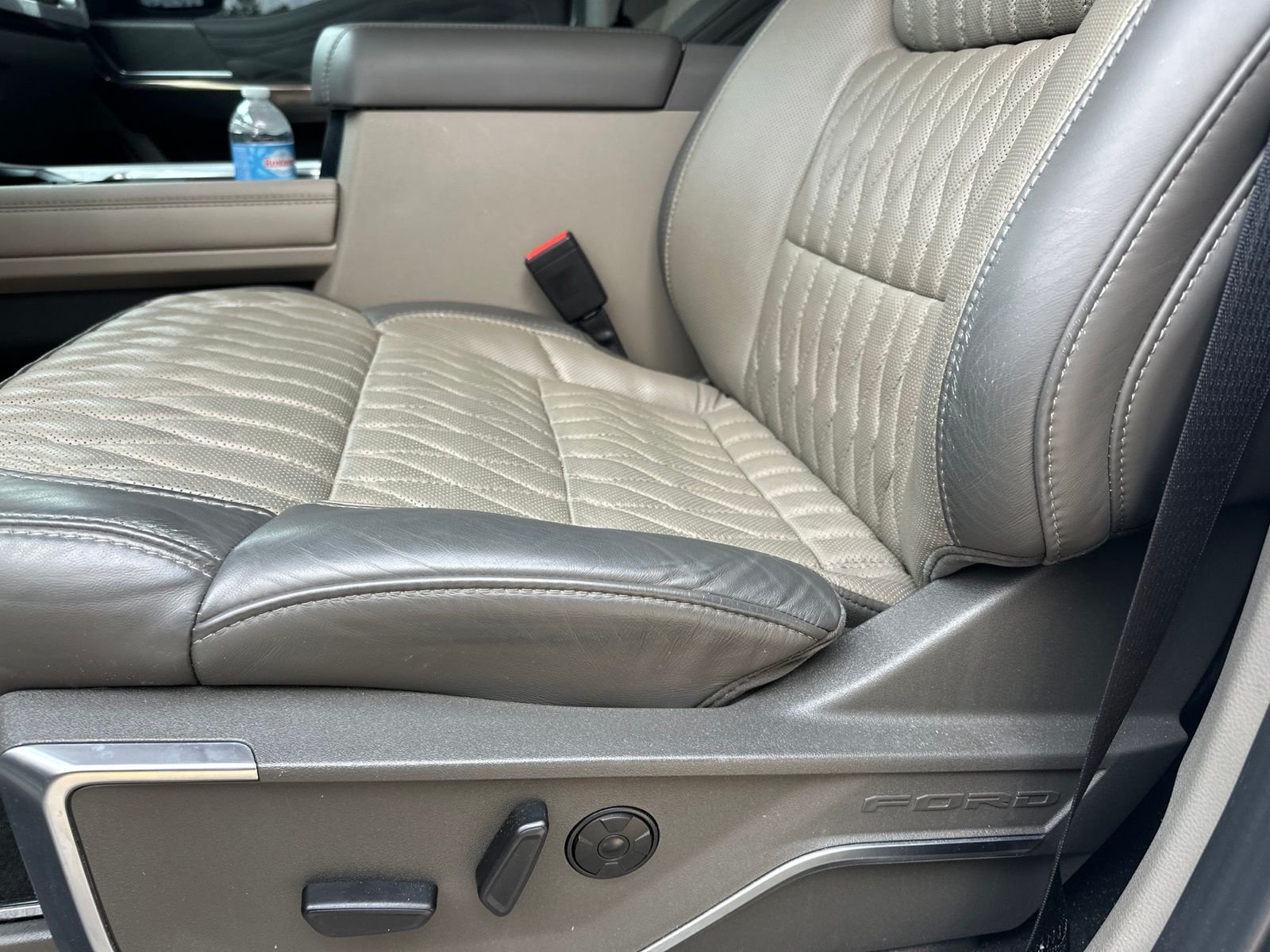 Used 2026 Avalanche Ford Platinum image 19