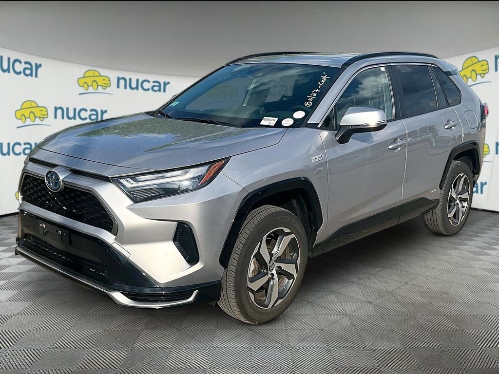 Certified Used 2024 Silver Toyota SE image 3