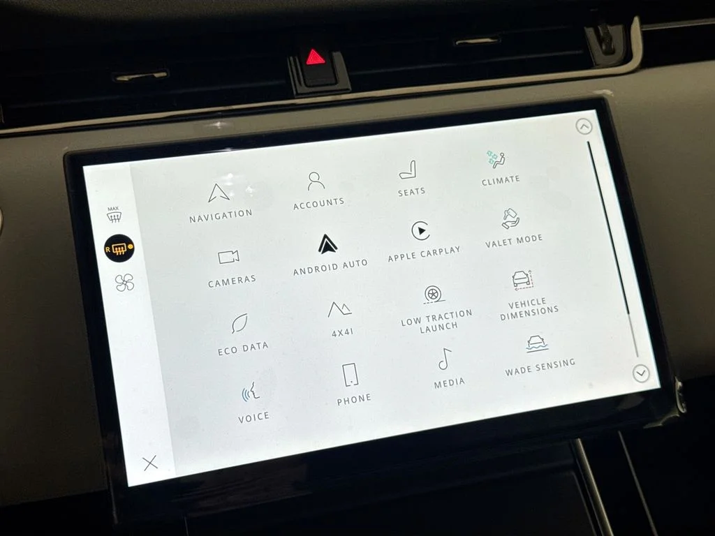 New 2026 Arroios Grey Land Rover Core S image 15