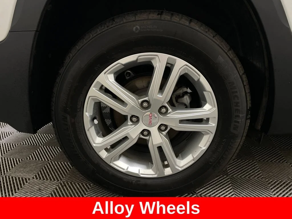 Certified Used 2019 SUMMIT WHITE GMC SLE image 44