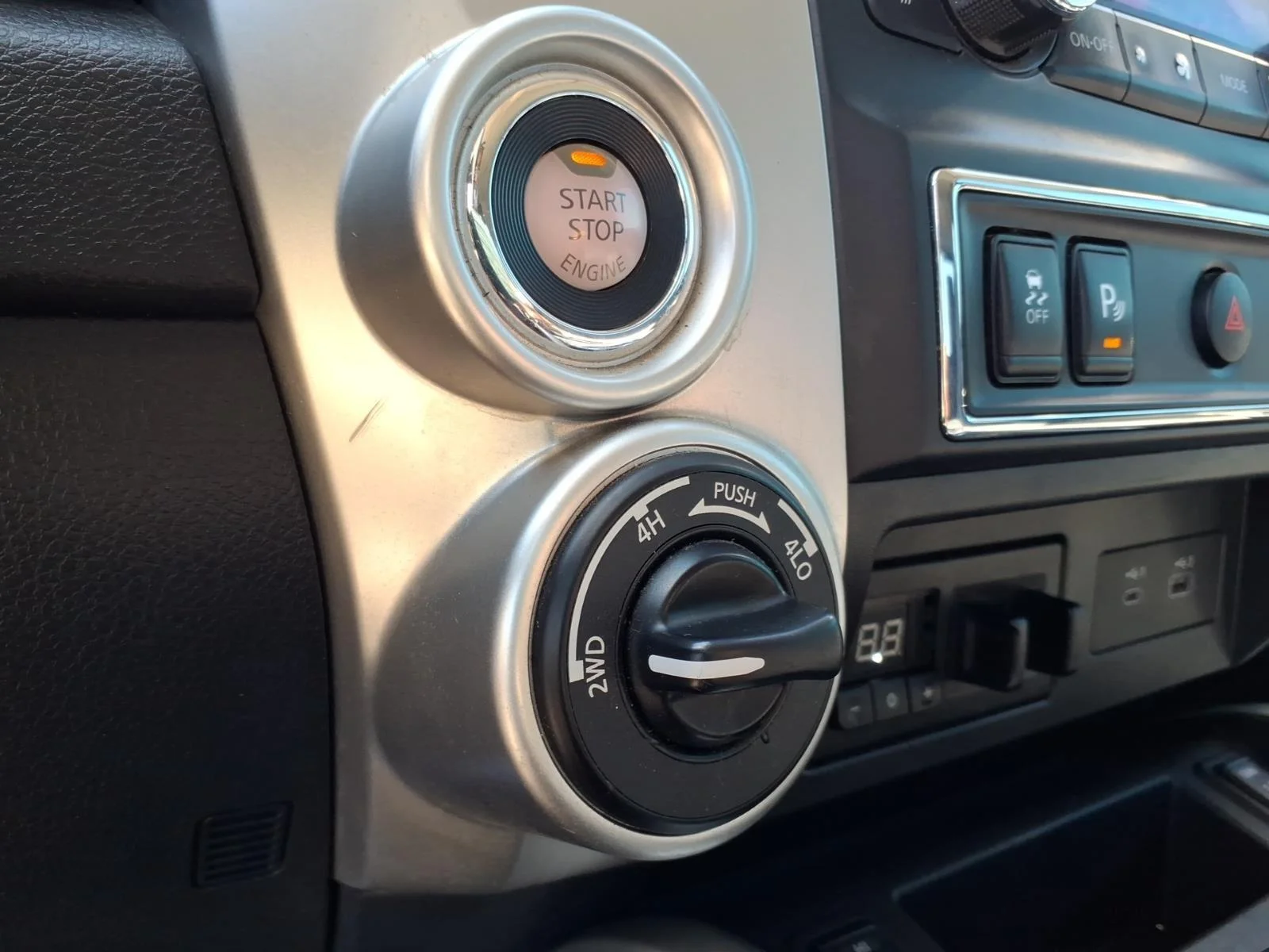 Used 2020 Gun Metallic Nissan SV image 7