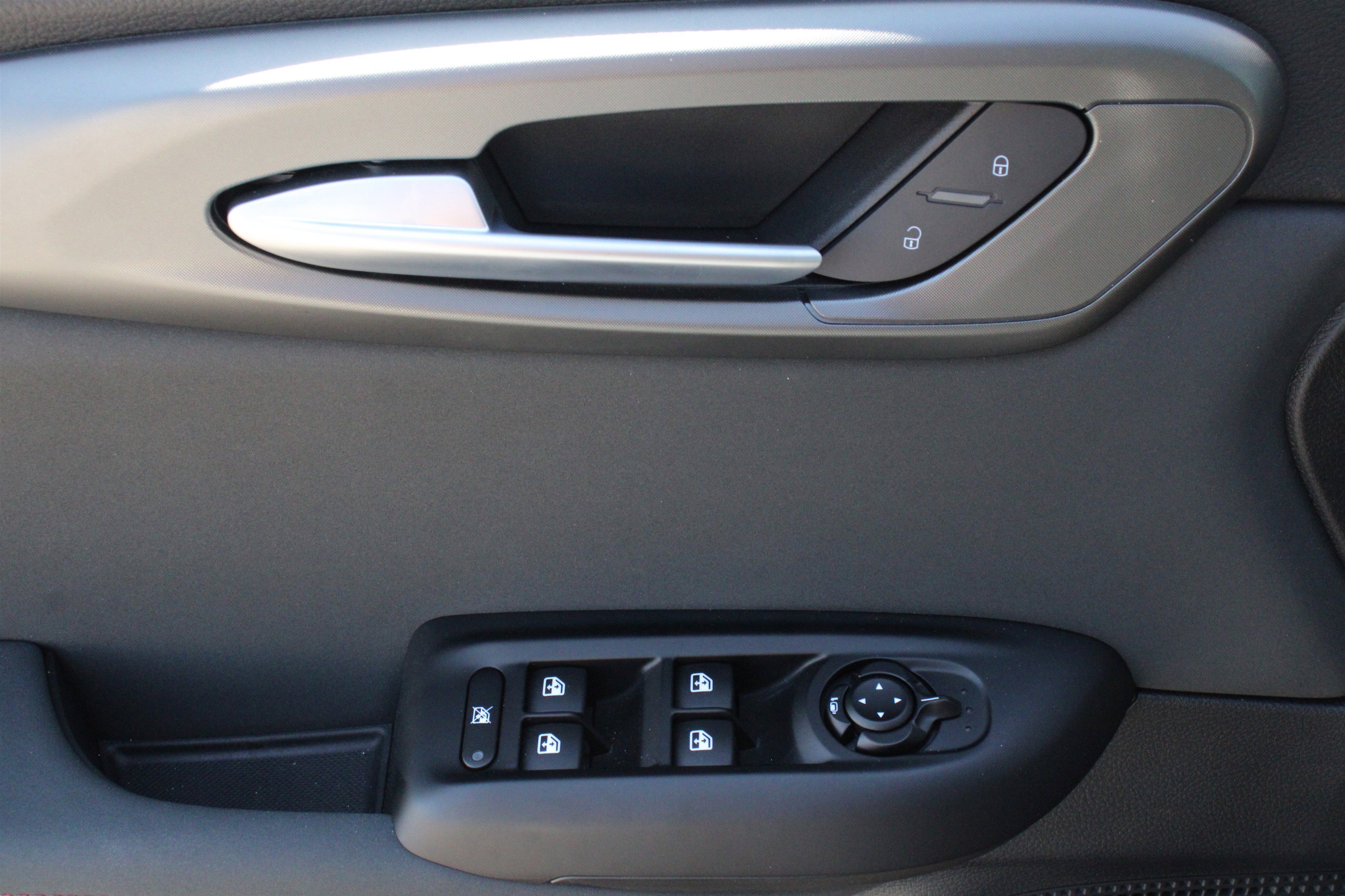 2025 Dodge Hornet GT - Photo 7