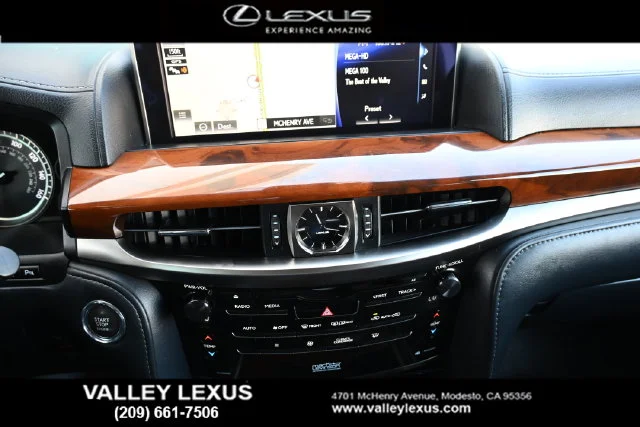 Used 2018 White Lexus 570 image 9