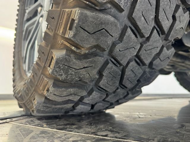 Used 2024 Avalanche Ford XLT image 12