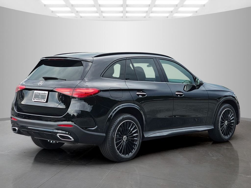 New 2026 Black Mercedes-Benz GLC 300 image 6