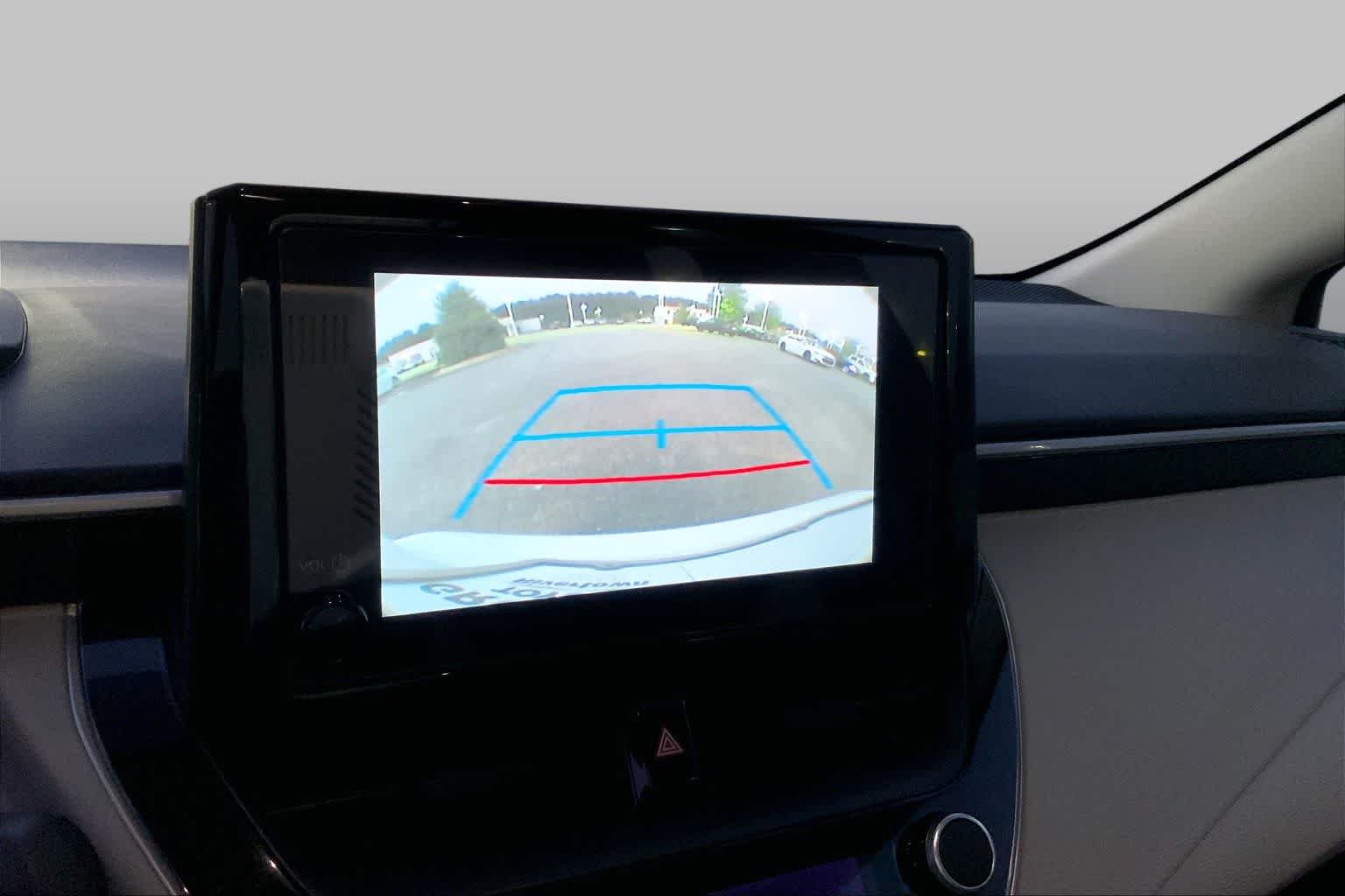 Used 2026 Ice Cap Toyota LE image 28