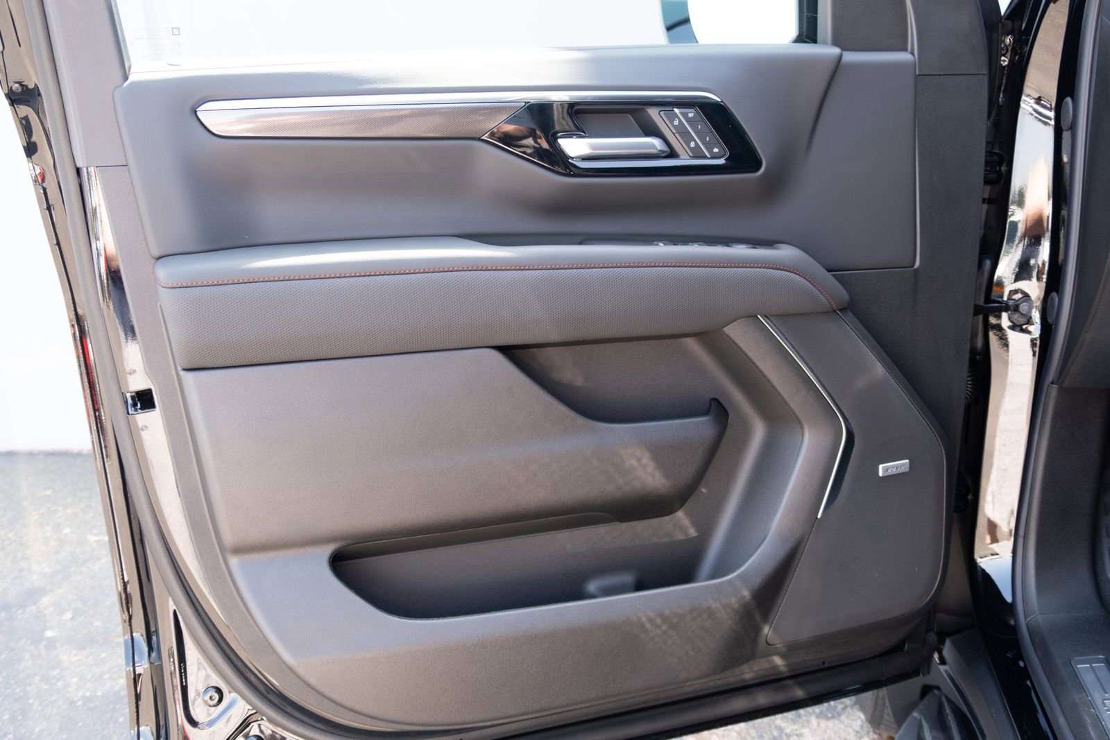 2026 Chevrolet Tahoe RST - Photo 14