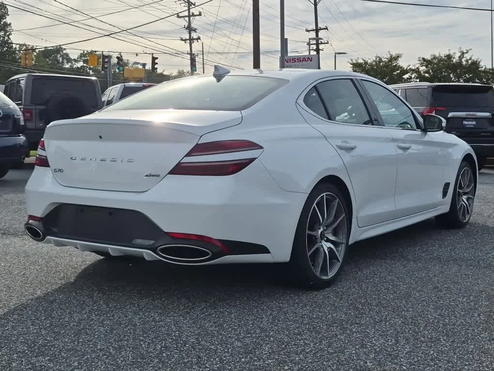 Used 2025 Uyuni White Genesis 2.5T image 3