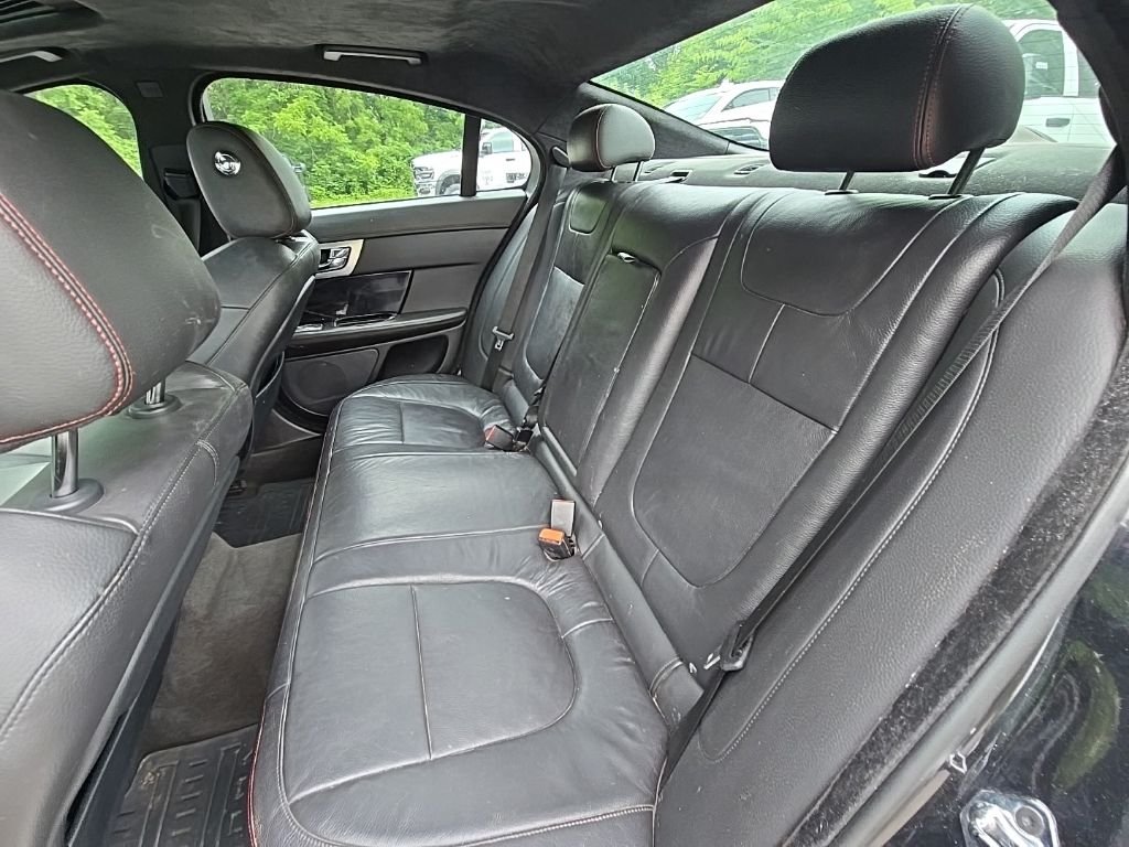 Used 2015  Jaguar 3.0 Sport image 17
