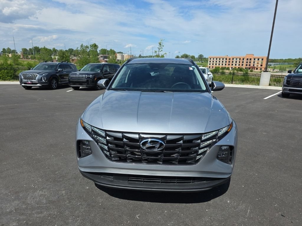 Used 2023 Hyundai Tucson SEL with VIN 5NMJB3AE2PH219465 for sale in Kansas City