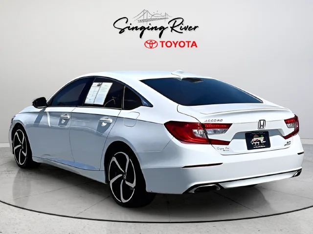 Used 2018  Honda Sport 2.0T image 4