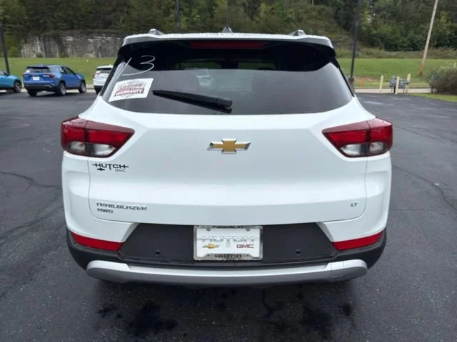 New 2026 Summit White Chevrolet LT image 6