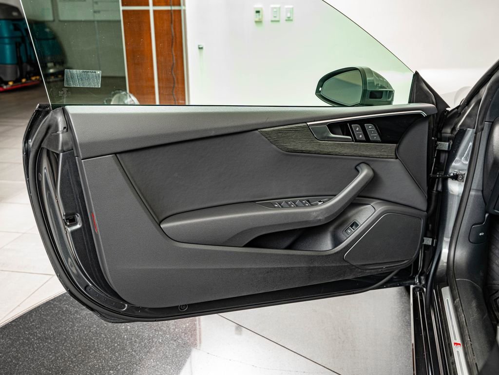 Used 2024 Pearl Audi 45 S line Premium image 22