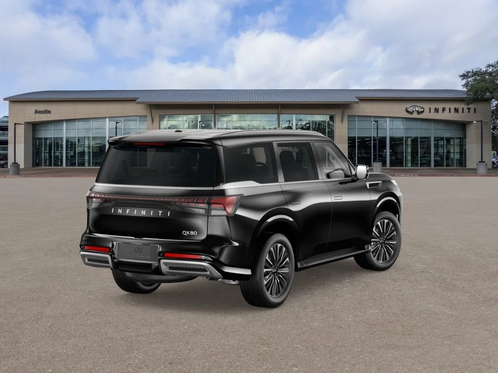 New 2026 Black INFINITI LUXE image 5