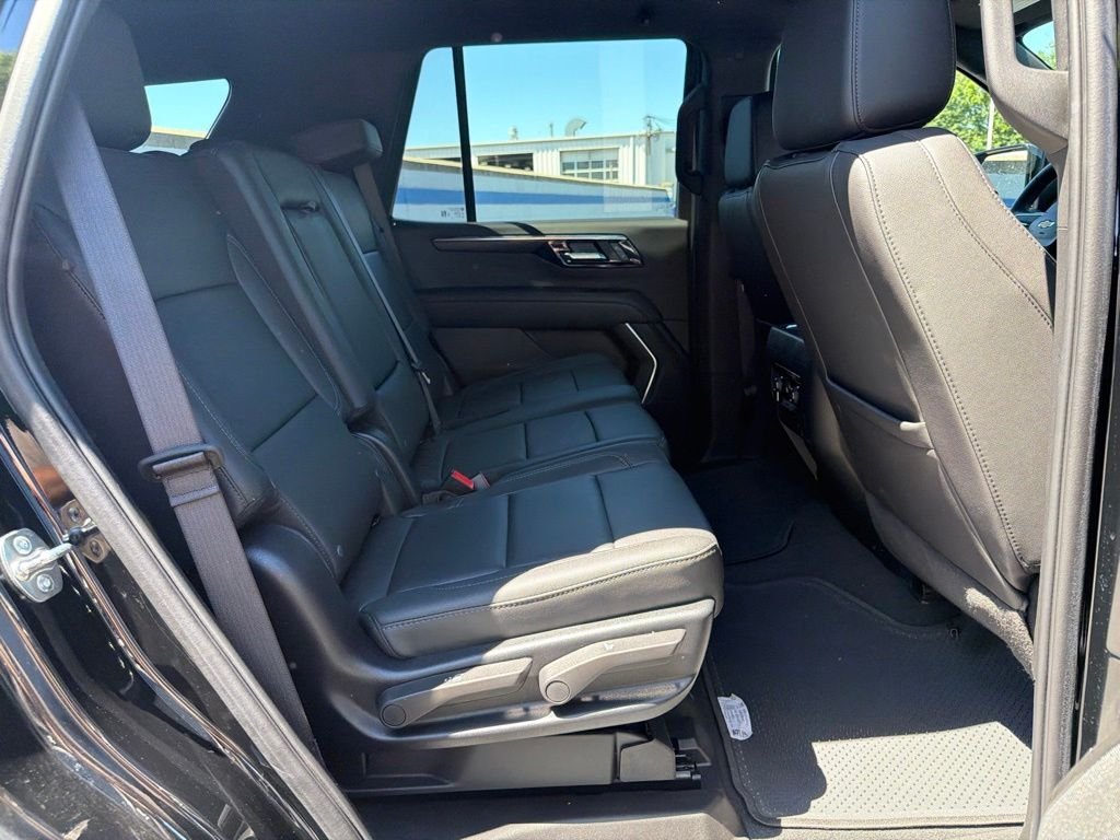 Used 2025 Black Chevrolet LT image 23