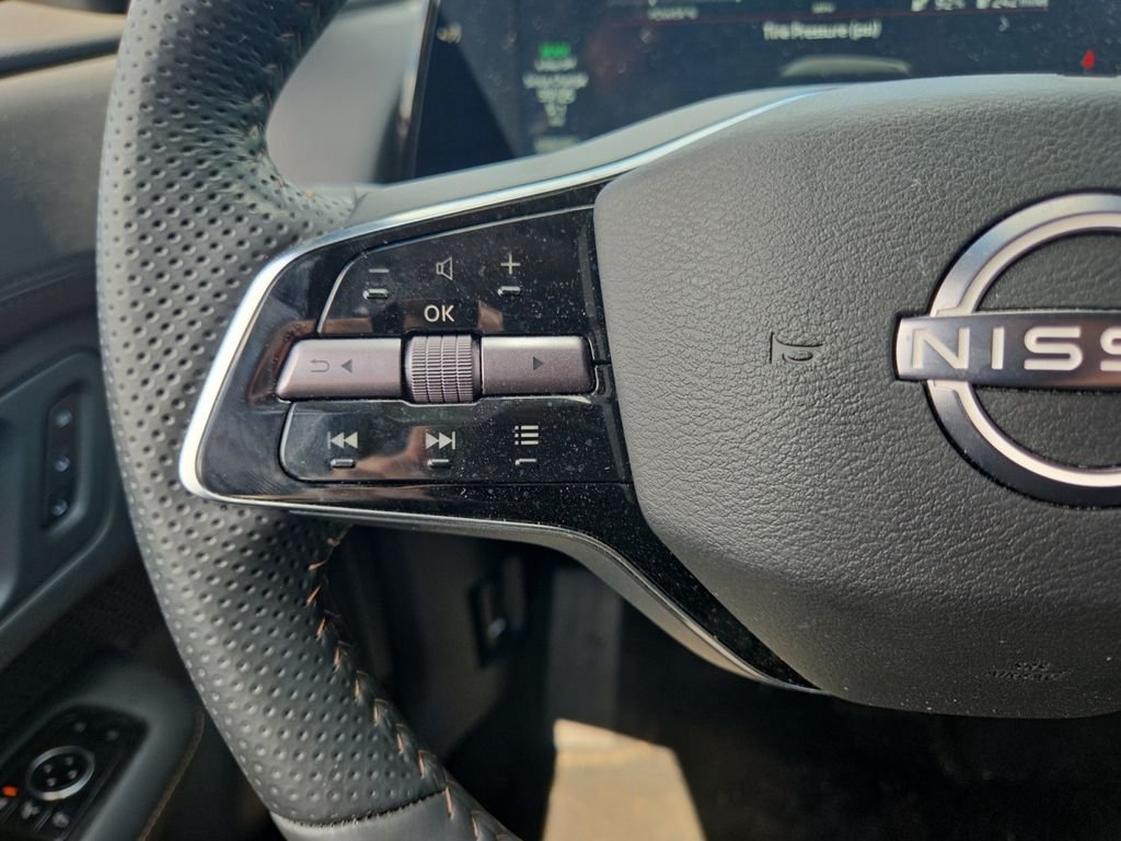 Used 2024 Gray Nissan ENGAGE image 24