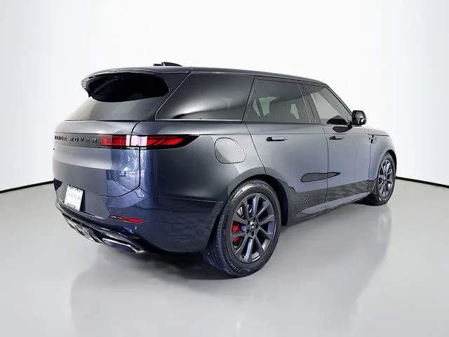 Certified Used 2025 Gray Land Rover Dynamic SE image 5