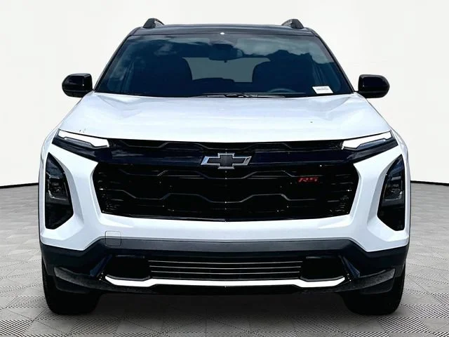 New 2027 Polar White Tricoat Chevrolet RS image 2