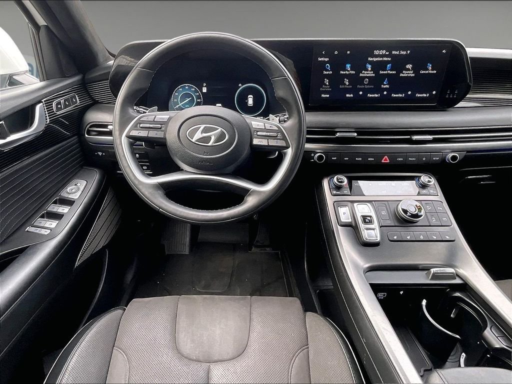 Used 2024 White Hyundai Calligraphy Night Edition image 18