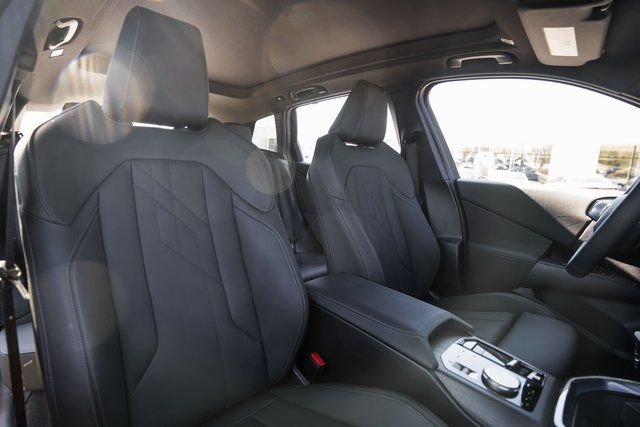 2025 BMW X3 30 - Photo 15