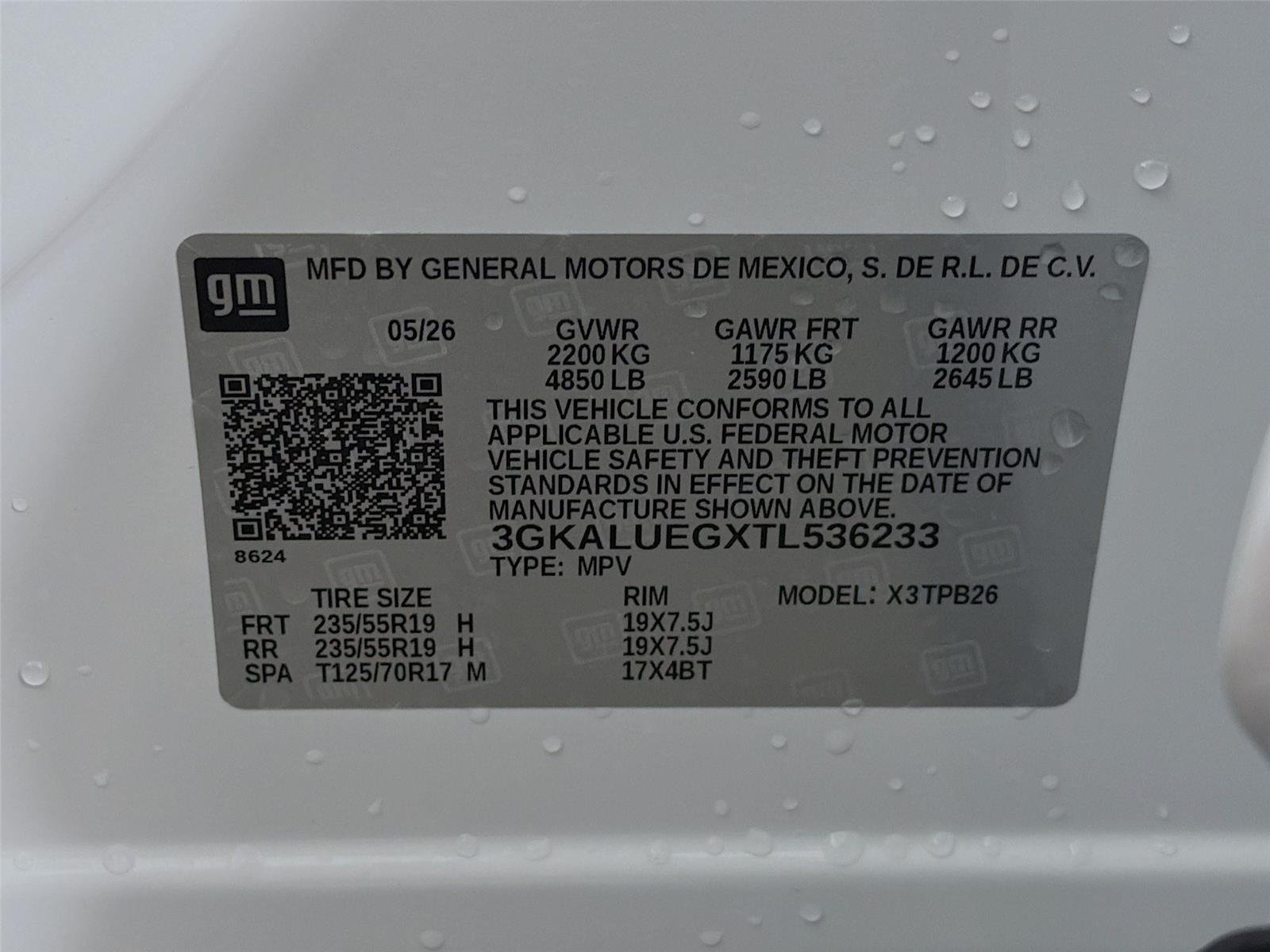 New 2026 Summit White GMC Elevation image 40