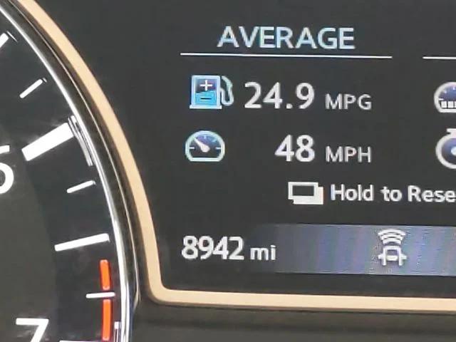 Used 2019 Gray Nissan SV image 21