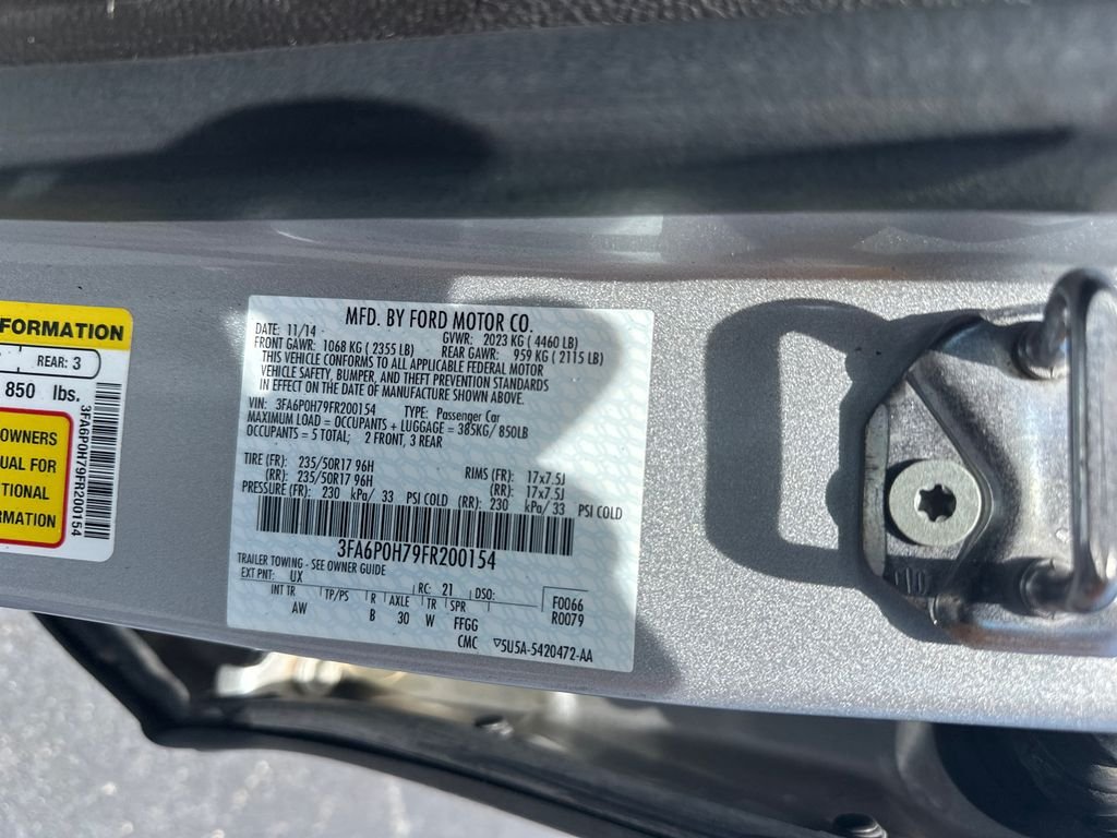 Used 2015 Ingot Silver Ford SE image 30