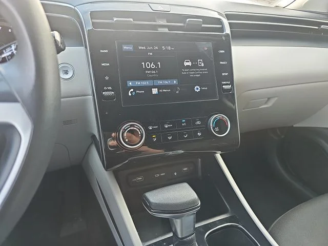Used 2023 Gray Hyundai SEL image 18