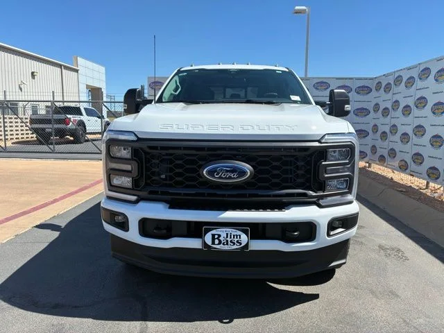 New 2026 Oxford White Ford XL image 3