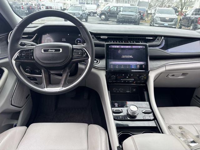 Used 2023 Diamond Black Jeep Overland image 16