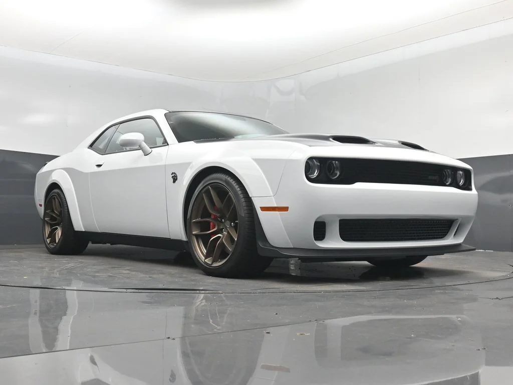 Used 2023 White Dodge SRT Hellcat Widebody image 32