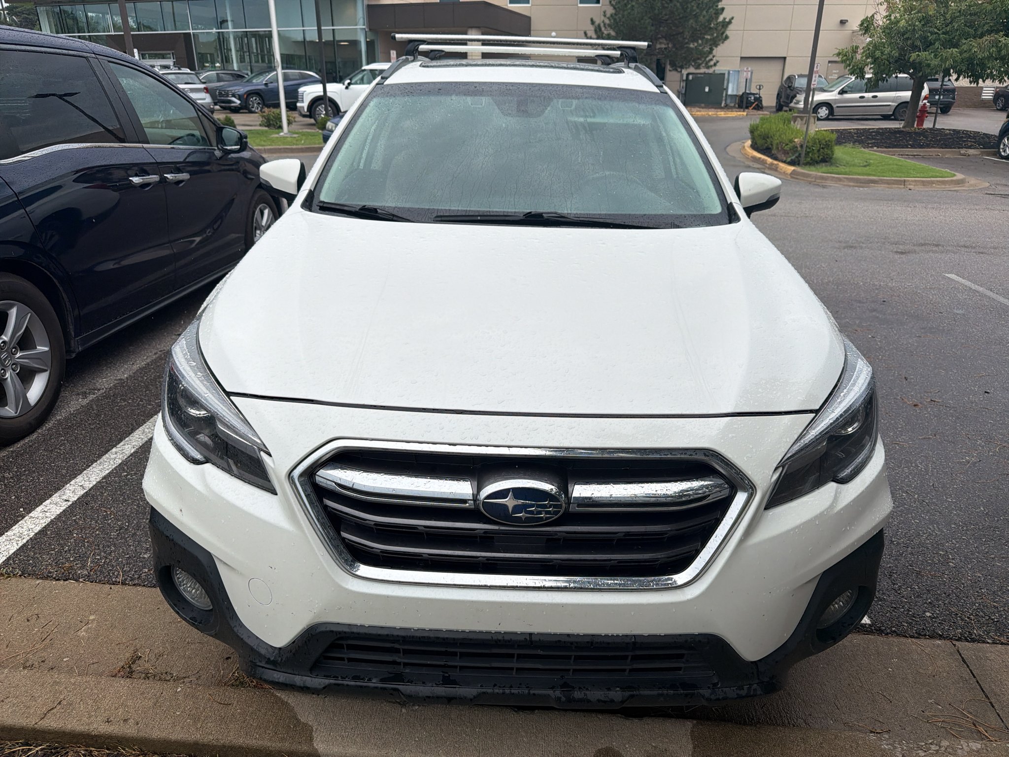 Used 2018 Crystal White Pearl Subaru Touring image 6