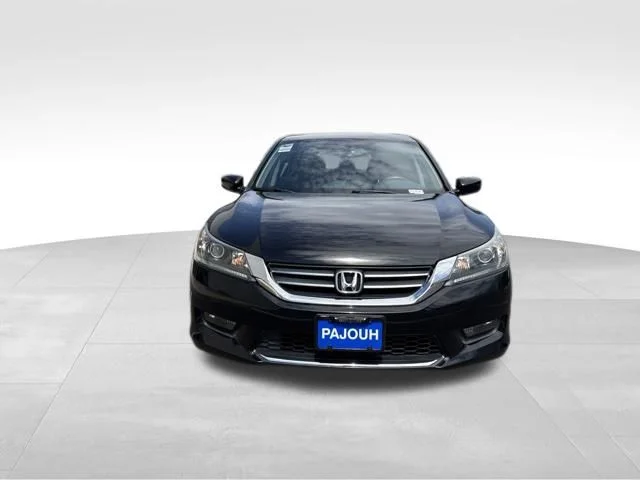 Used 2015 Black Honda Sport image 2