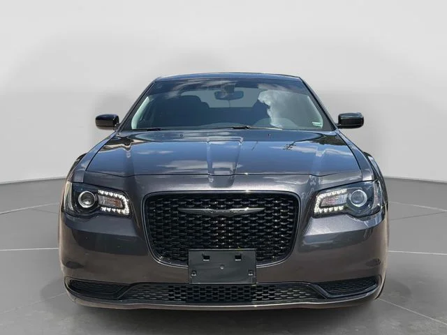 Used 2023 Gray Chrysler Touring image 9