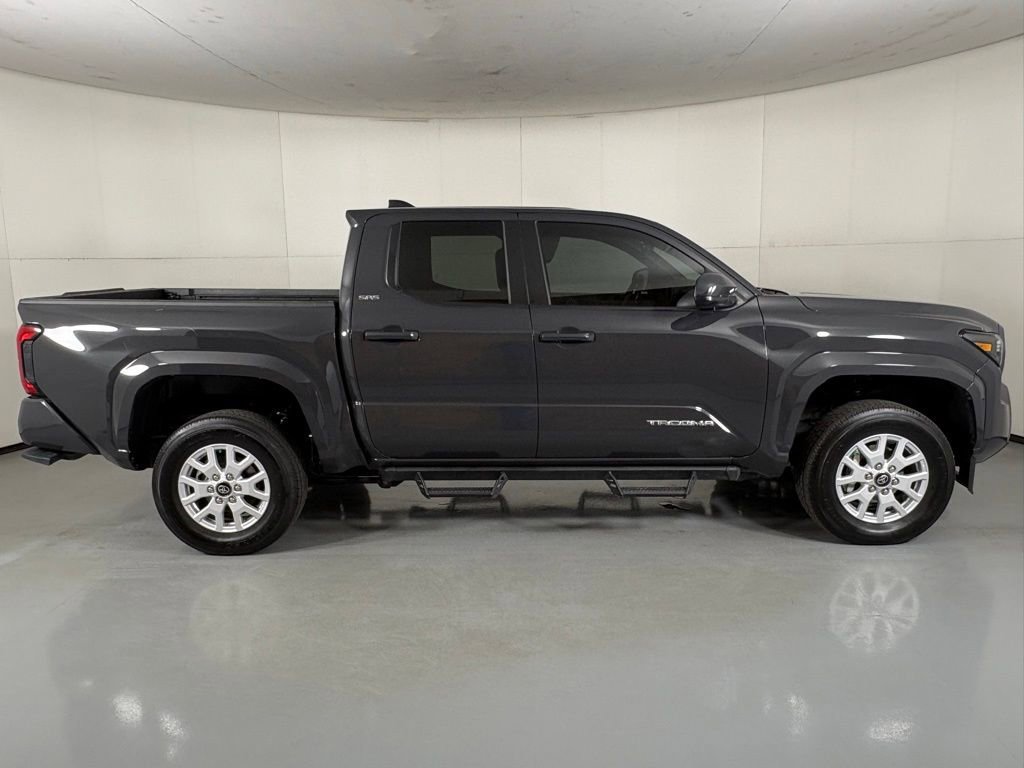 Used 2025 Black Toyota SR5 image 9