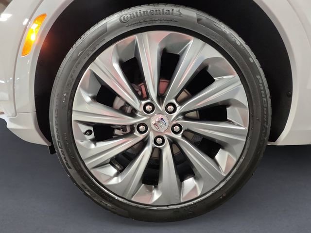 New 2026 White Frost Tricoat Buick Avenir image 14