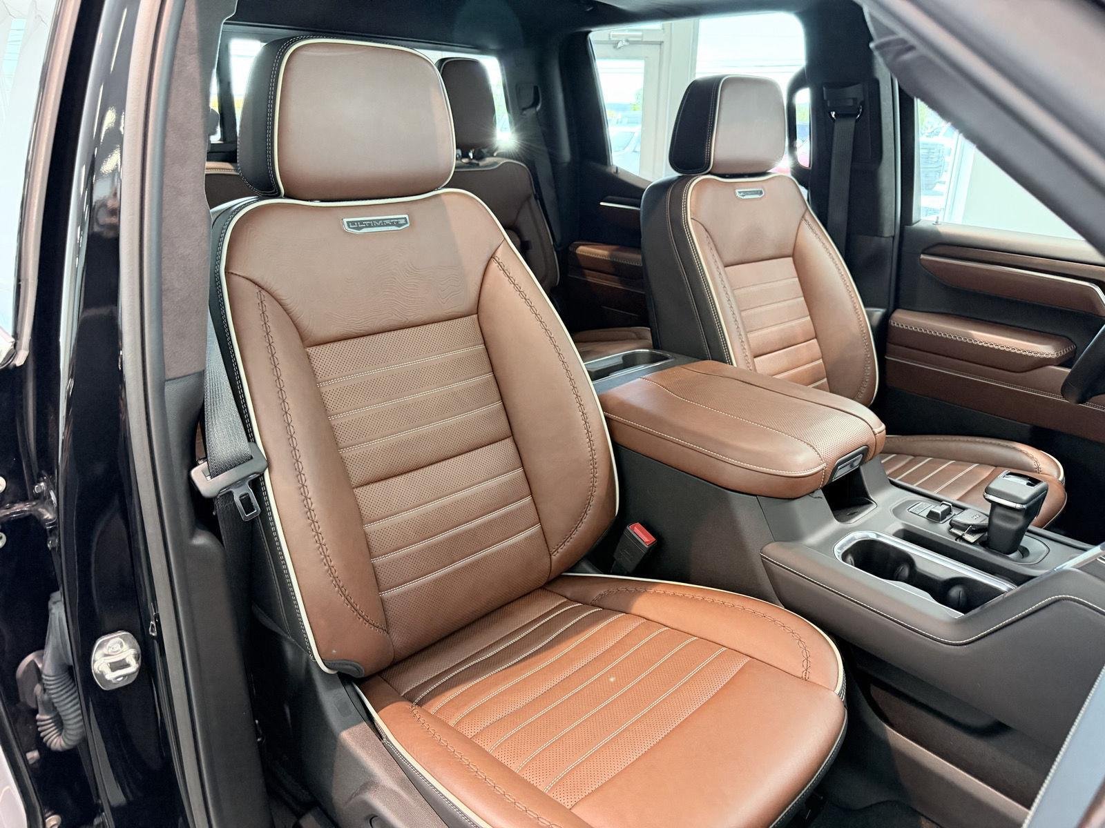 Used 2025 Onyx Black GMC Denali Ultimate image 35