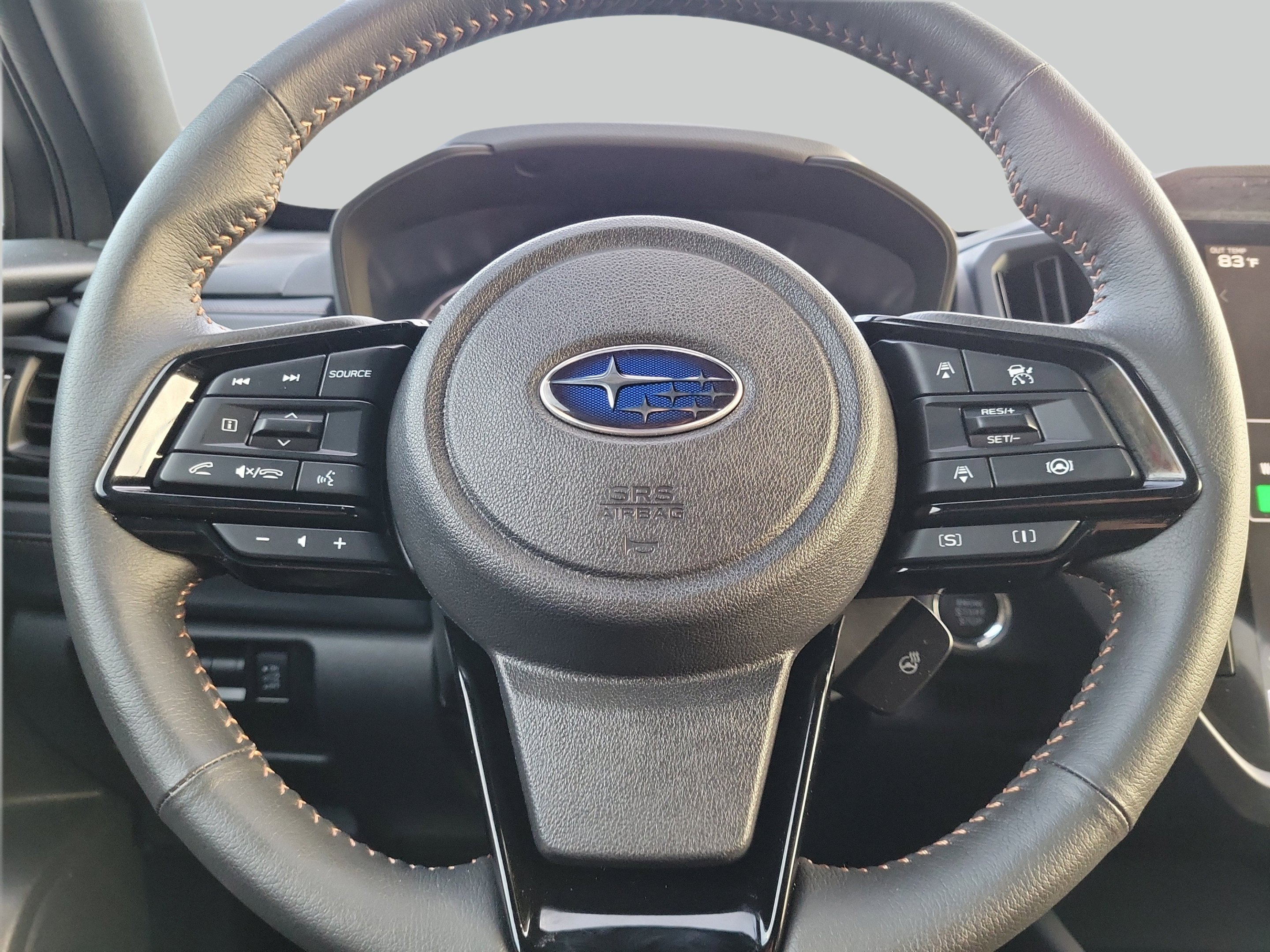 Used 2025 River Rock Pearl Subaru Touring image 31
