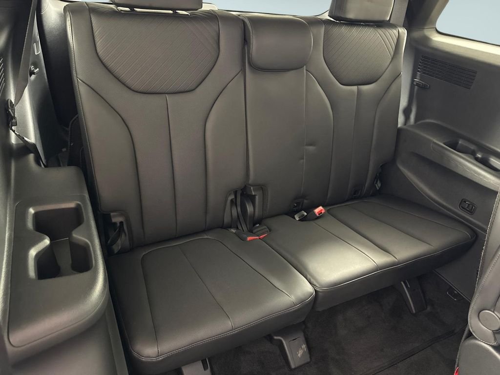 Certified Used 2025 Silver Hyundai SEL image 14