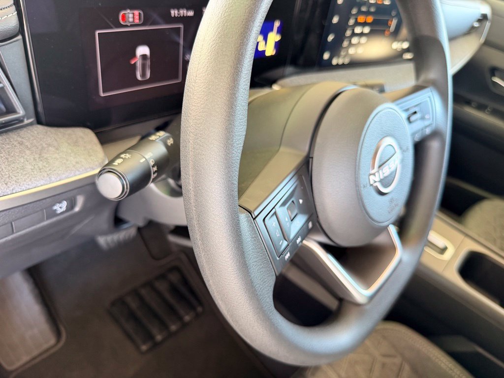 Used 2026 Brown Nissan SV image 19