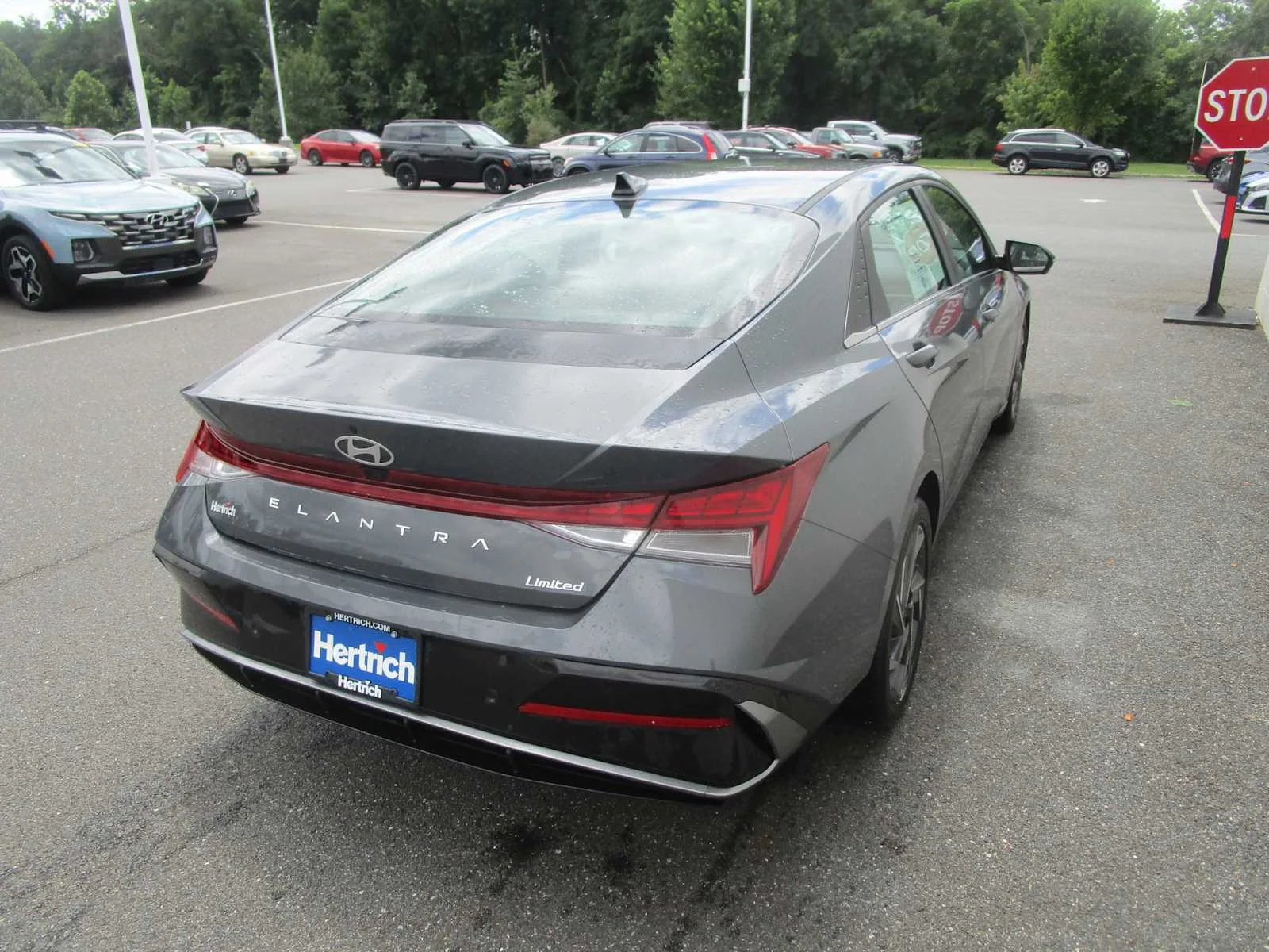 Certified Used 2024 Ecotronic Gray Hyundai Limited image 4