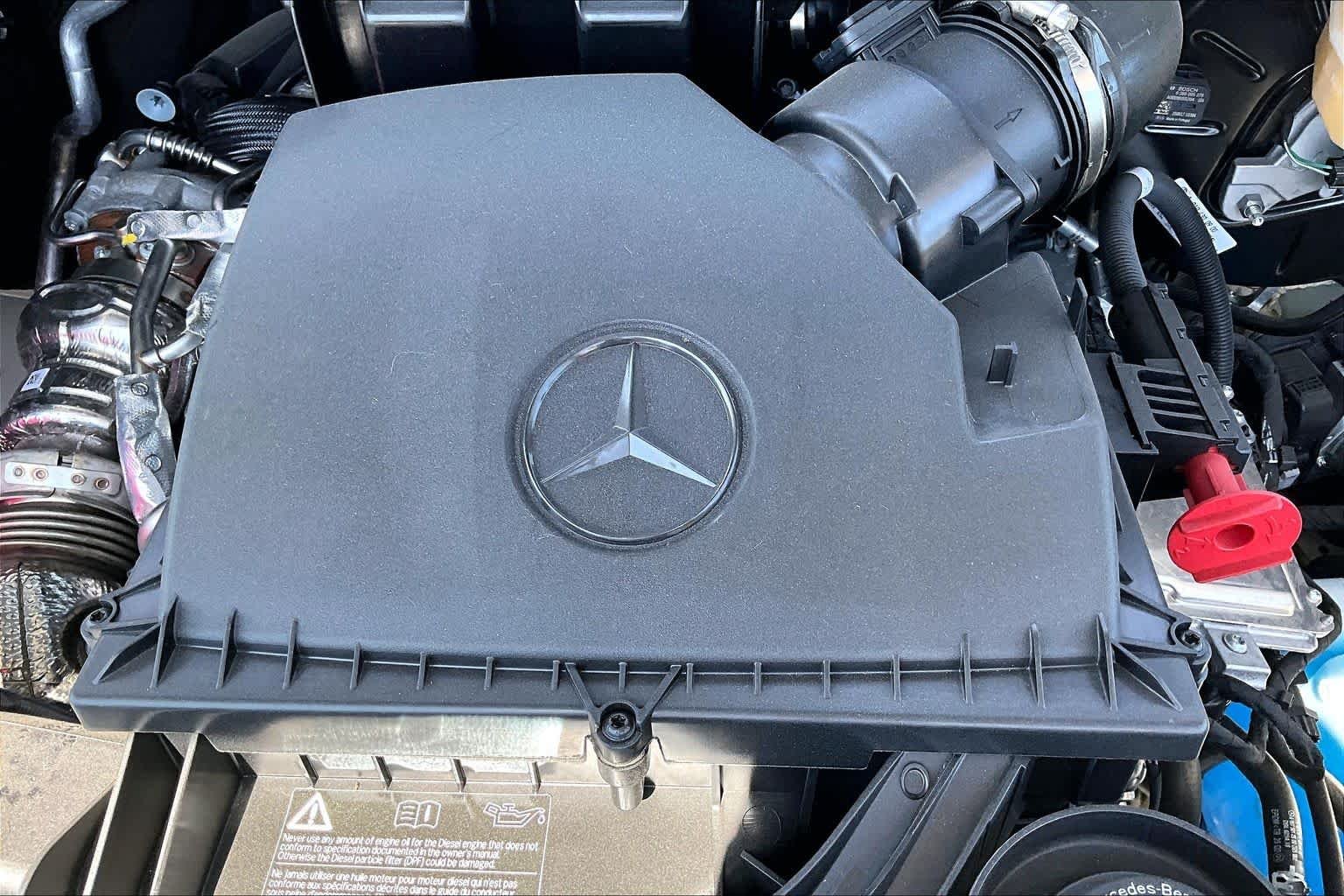New 2025 High-tech silver metallic Mercedes-Benz  image 19