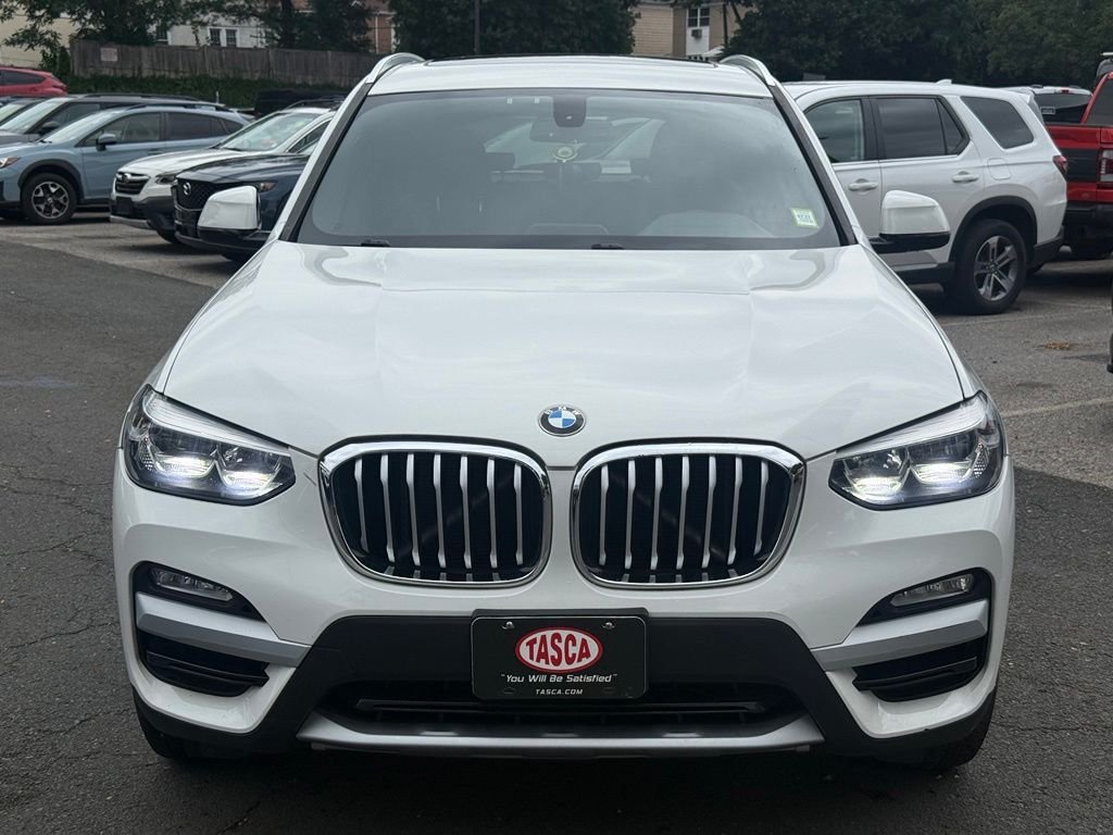 Used 2018 Alpine White BMW xDrive30i image 3