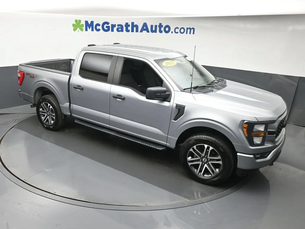 Certified Used 2023 Silver Ford XL image 3