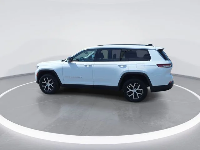 Used 2023 White Jeep Limited image 6