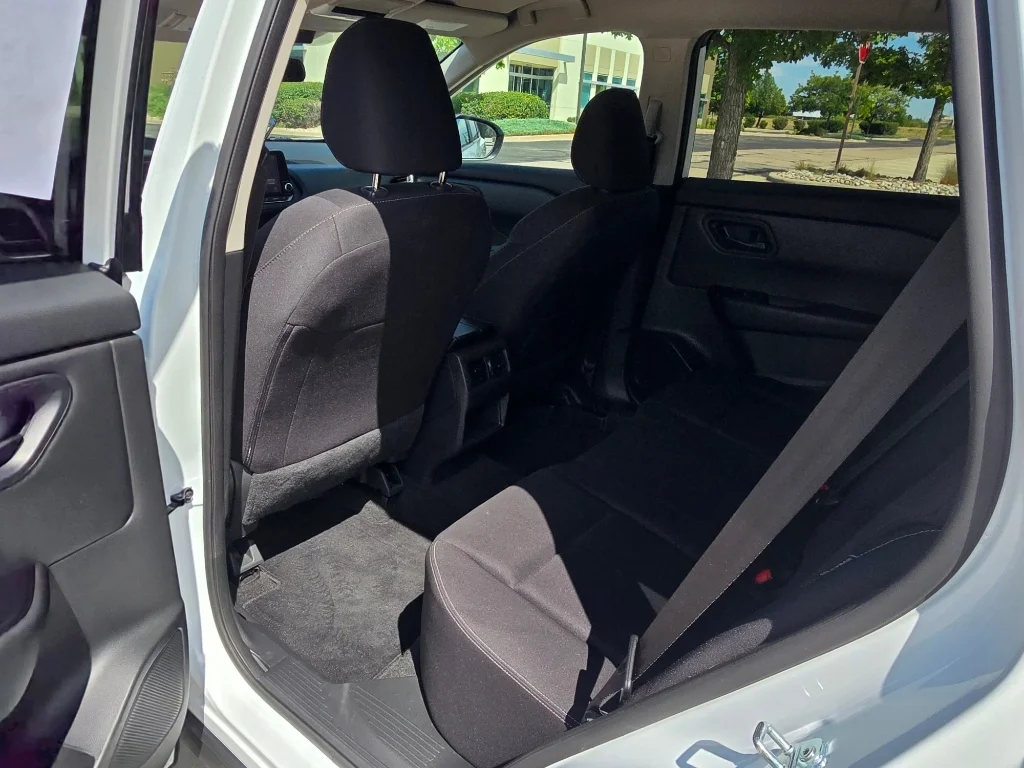 Used 2024 Everest White Pearl Nissan S image 16