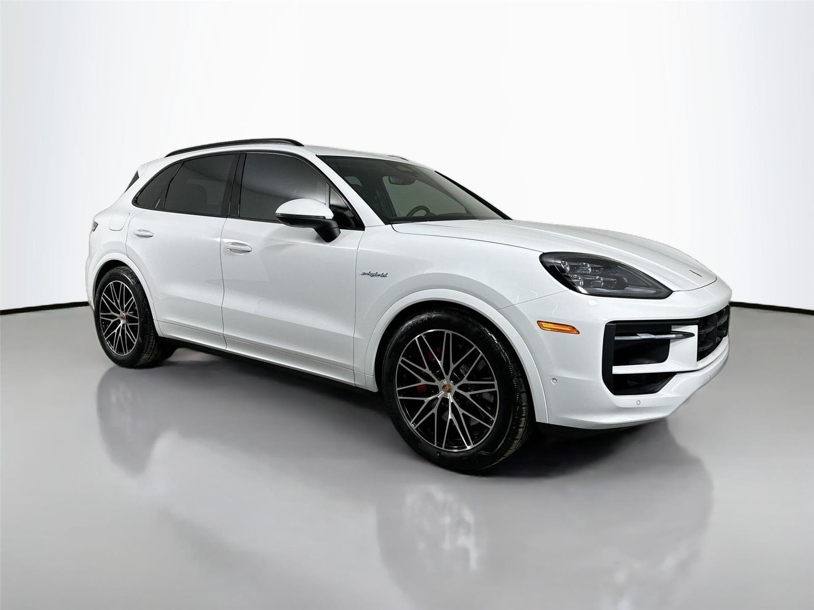 New 2026 Carrara White Metallic Porsche S E-Hybrid image 9