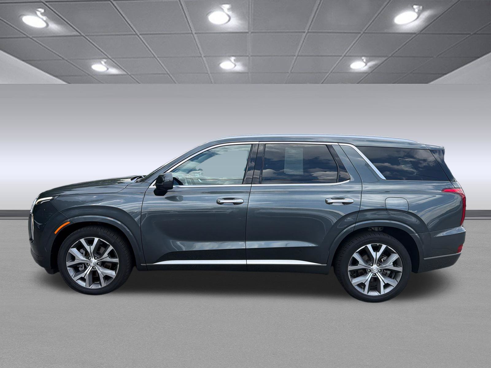 Used 2022 Steel Graphite Hyundai Limited image 10