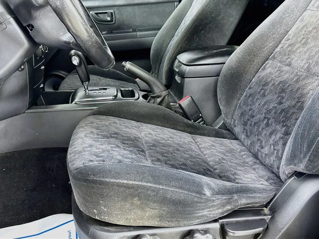 Used 2008 Ebony Black Kia LX image 21