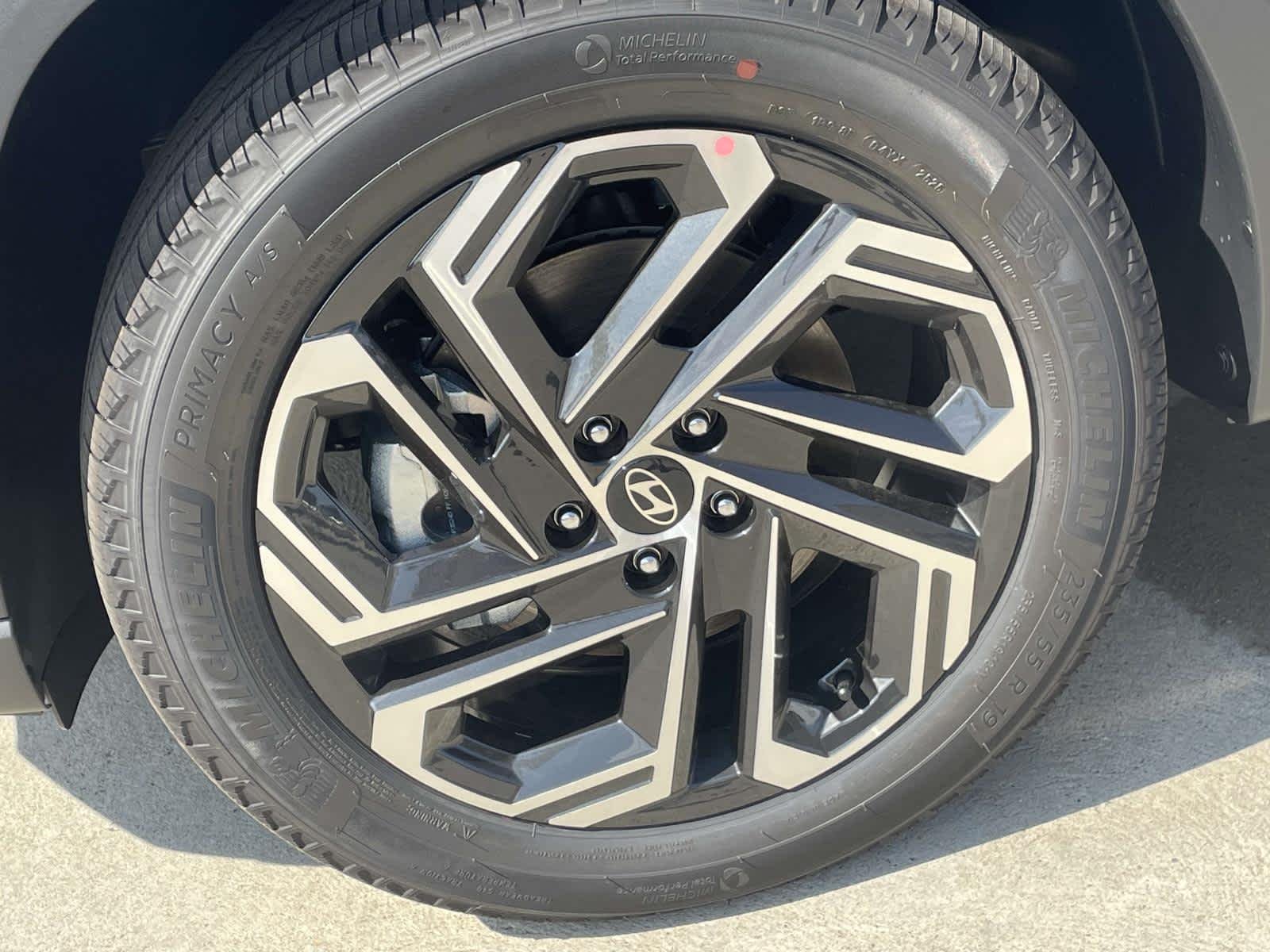 New 2026 Phantom Black Hyundai Limited image 14